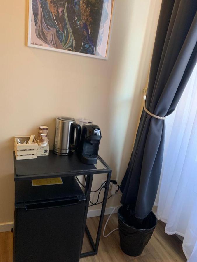 Double or Twin Room Private Bathroom