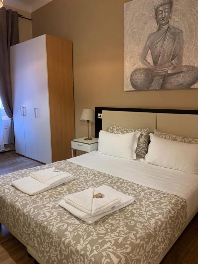 Double or Twin Room Private Bathroom