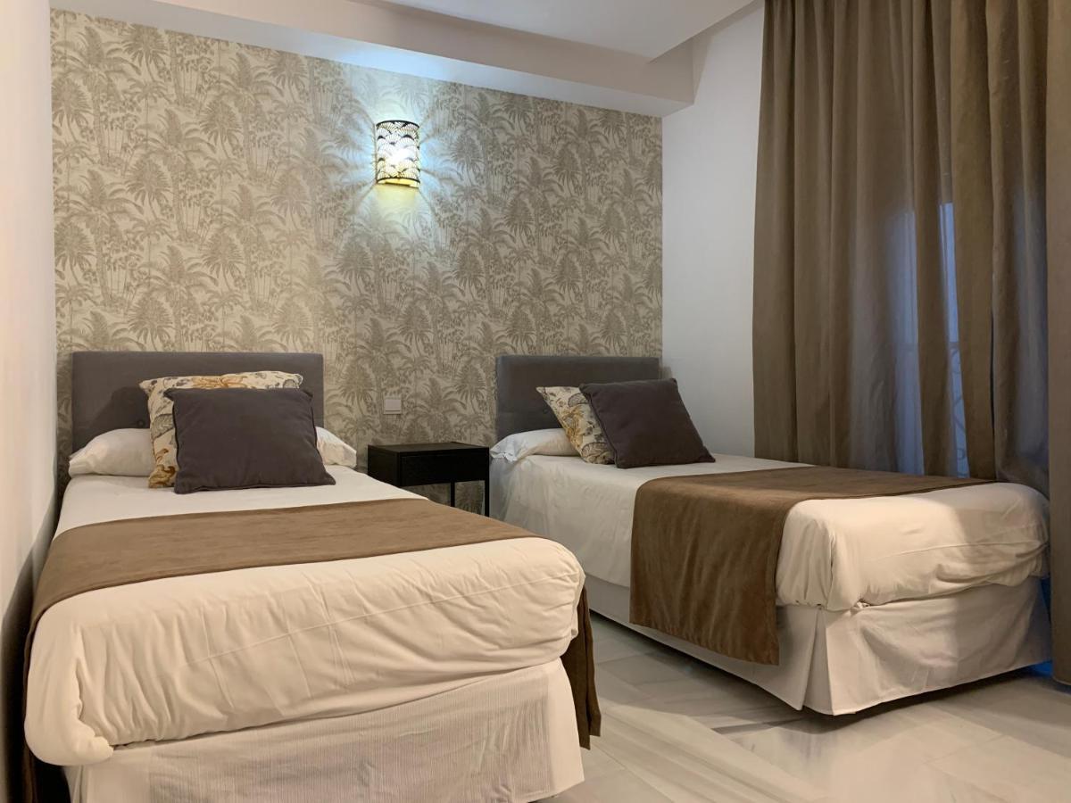 Two-Bedroom Apartment Puerto Banus View