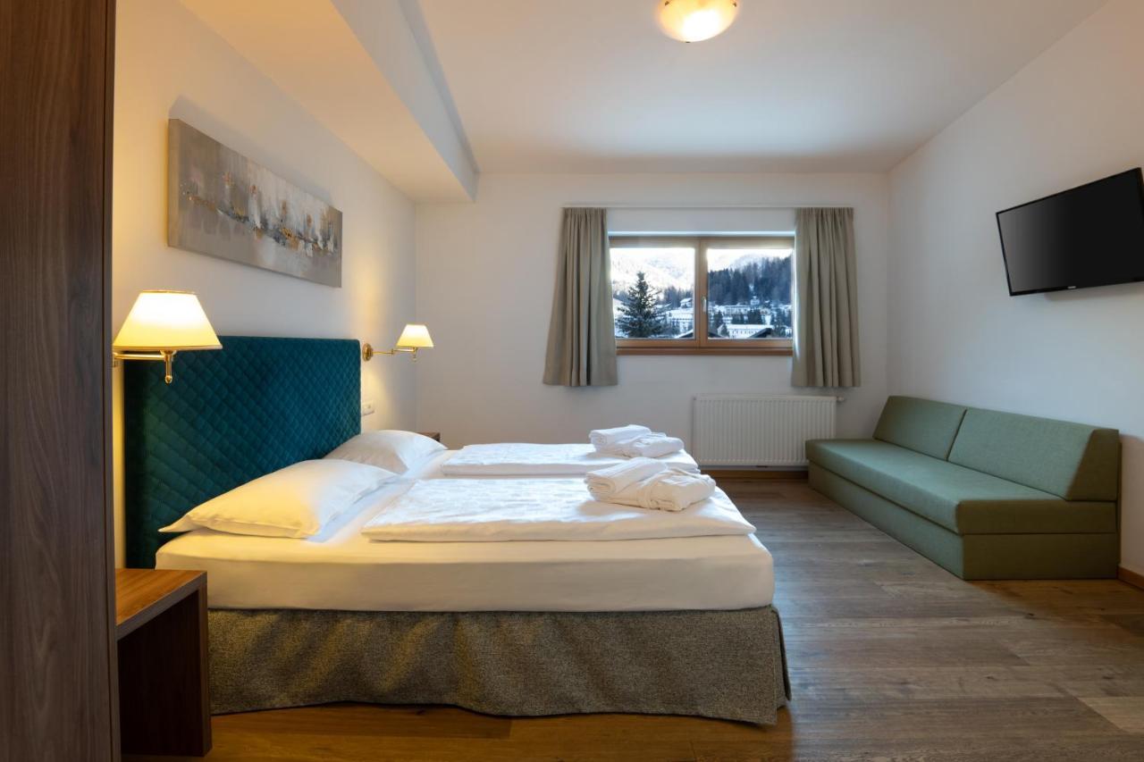 Deluxe Double Room with Shower,1334537501:JPEG