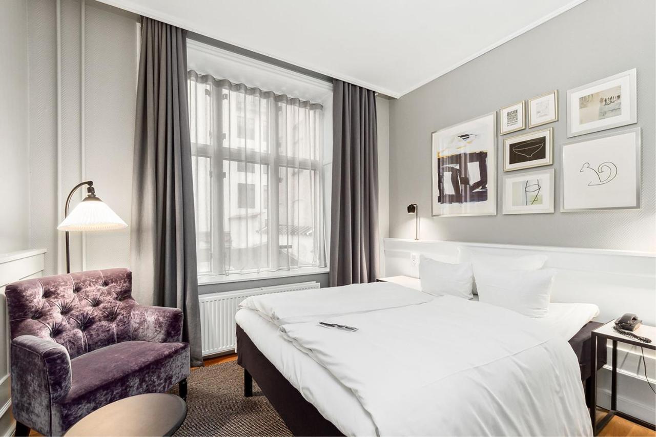 Small Double Room,1338520325:JPEG