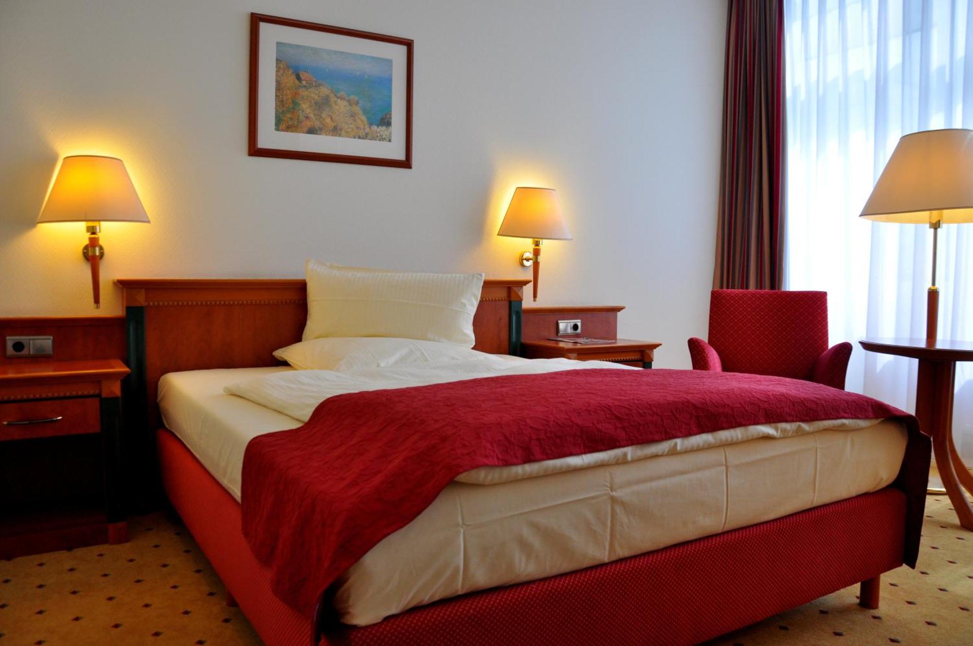 Single Room,1690935057:JPEG