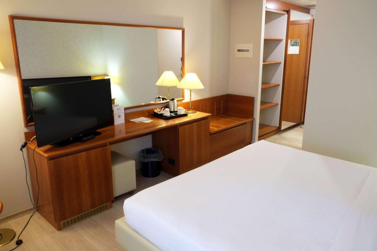 Standard King Room Extra Bed,1336541456:JPEG