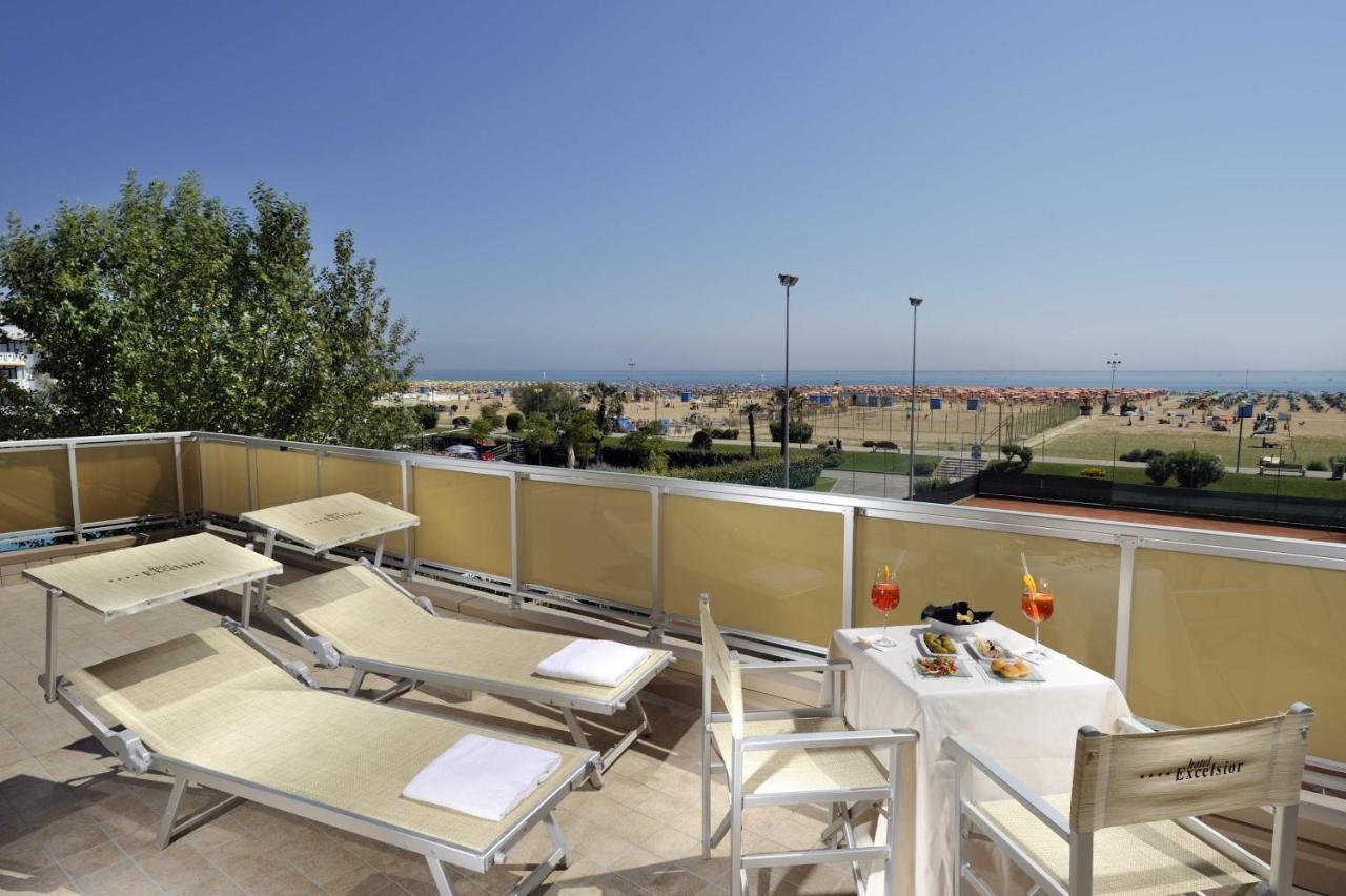 Panoramic Double or Twin Room Terrace Sea View,239479885:JPEG
