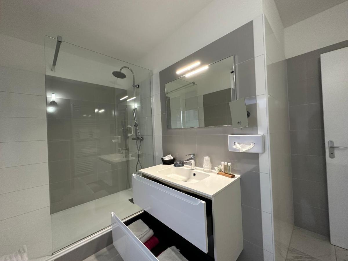 Superior Double Room,1337860223:JPEG