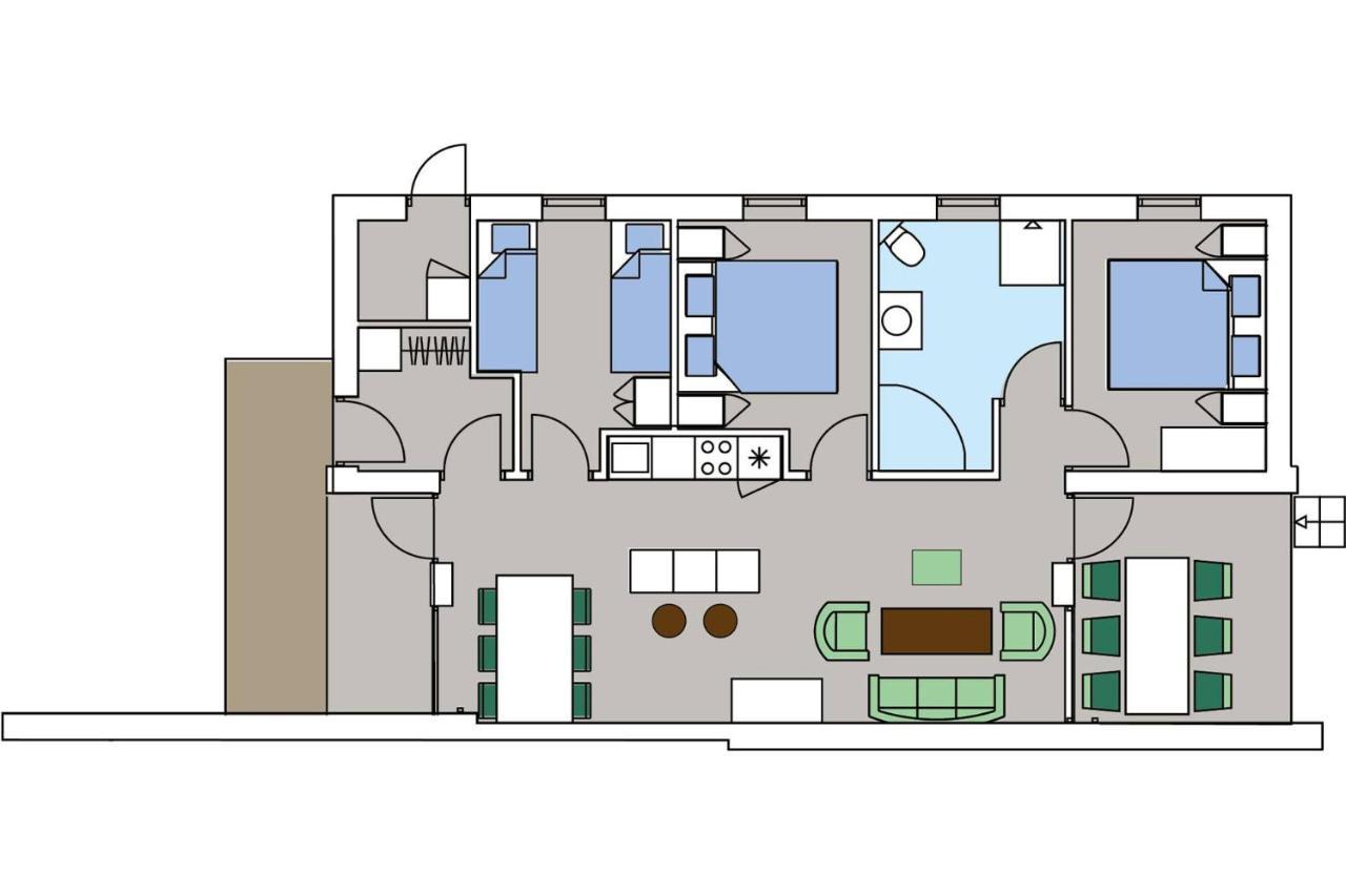 Design Plus Holiday Home