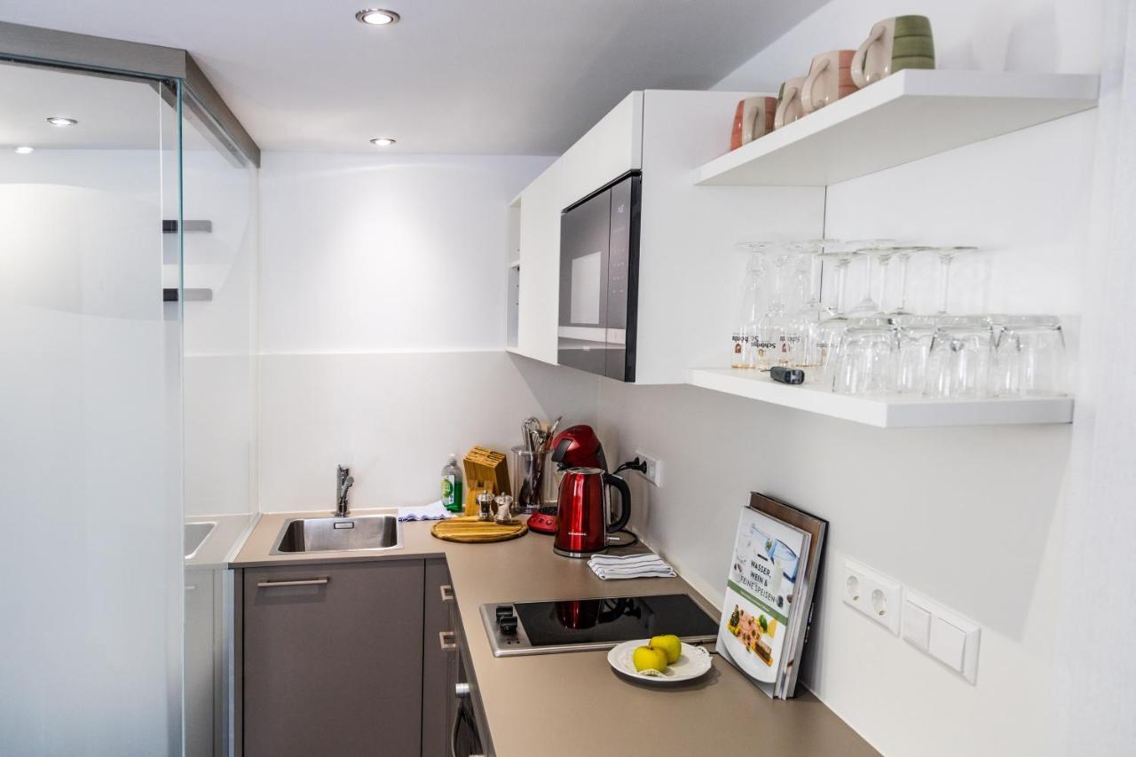 One-Bedroom Apartment,1340225504:JPEG