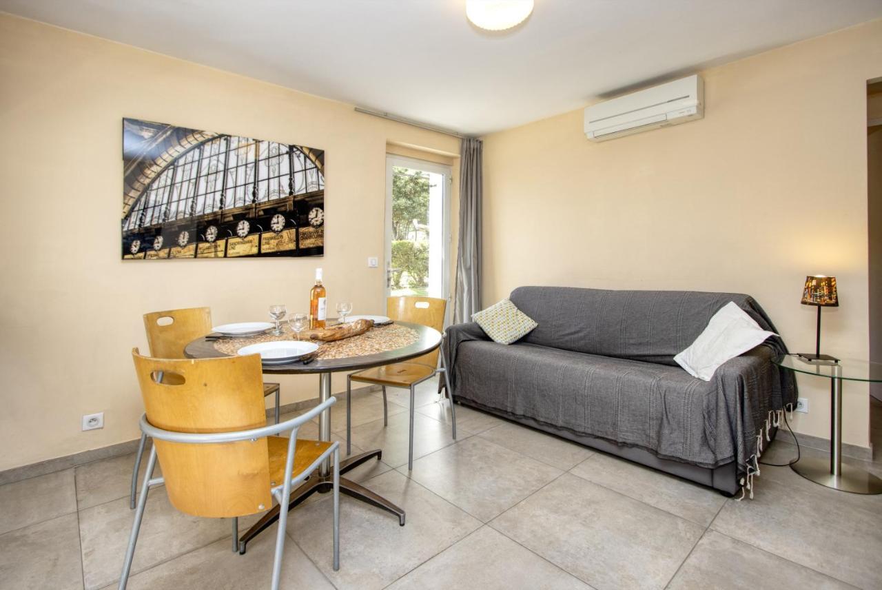 Apartment Terrace