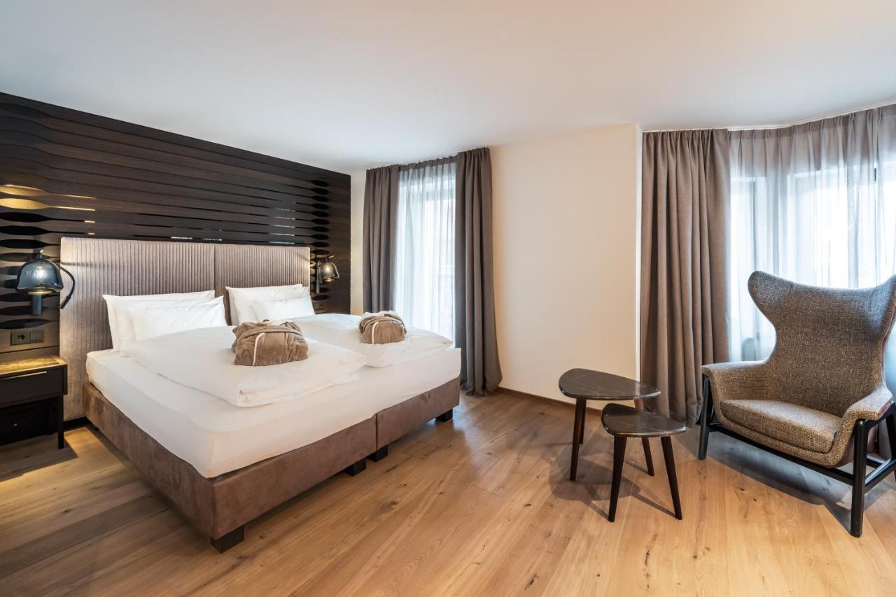 Superior Double or Twin Room,1340793992:JPEG