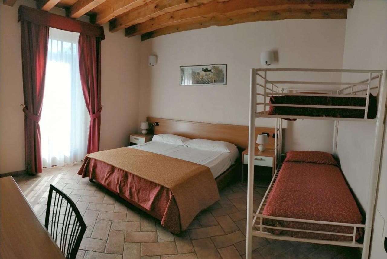Classic Quadruple Room