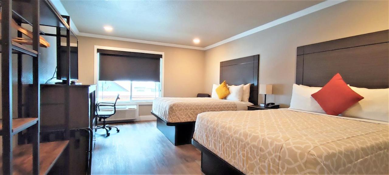 Superior Queen Room Two Queen Beds