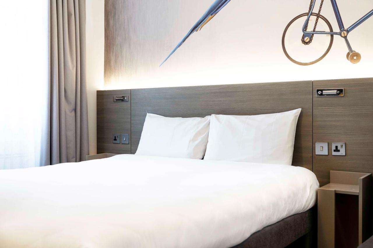Double Room,1602325845:JPEG