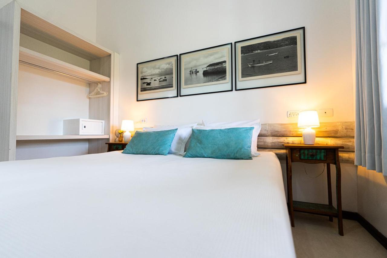 Standard Double Room,1341776648:JPEG