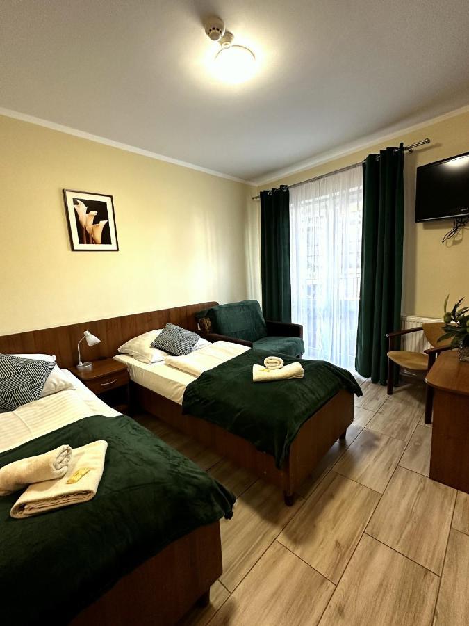 Standard Twin Room Sofa