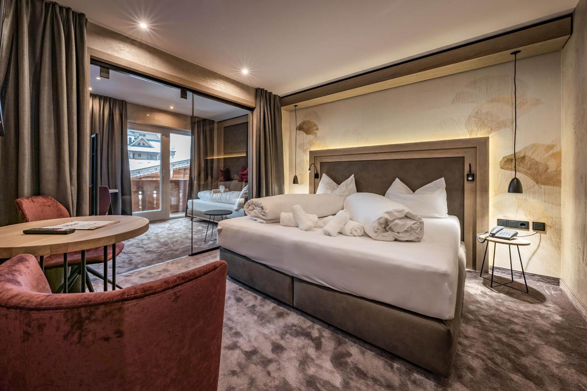 Triple Room Balcony,1341891437:JPEG