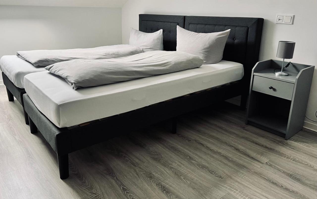 Large Twin Room