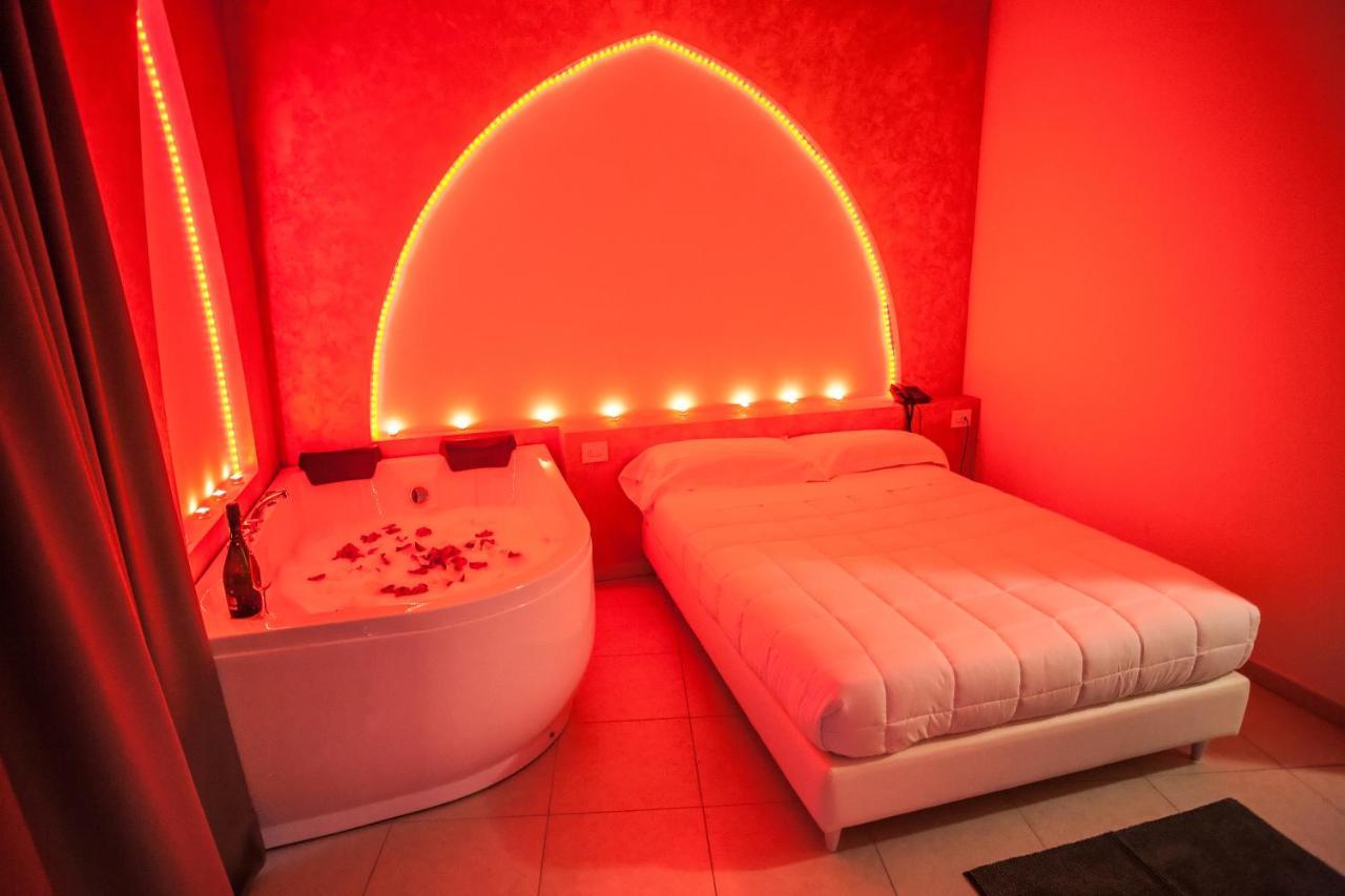 Double Room Hot Tub