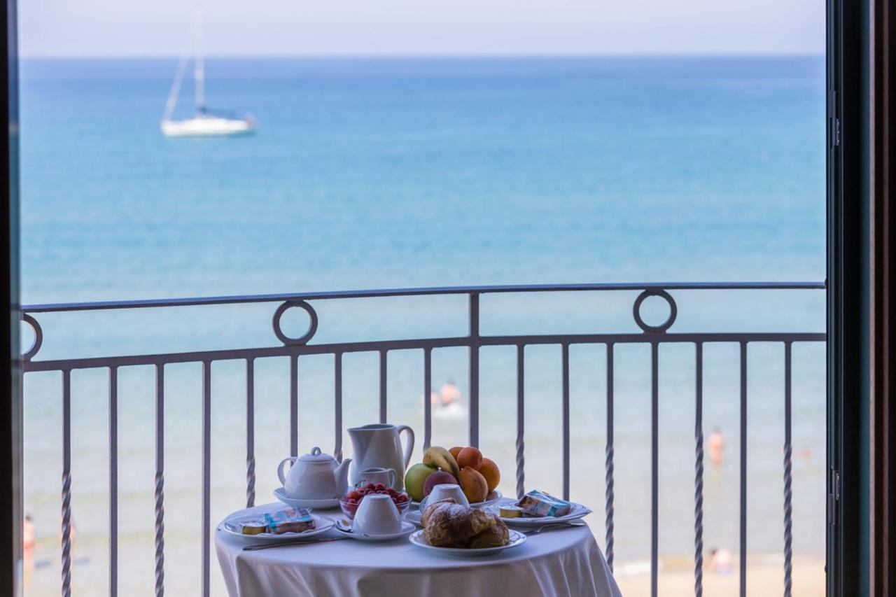 Studio Apartment with Sea View,733227571:JPEG