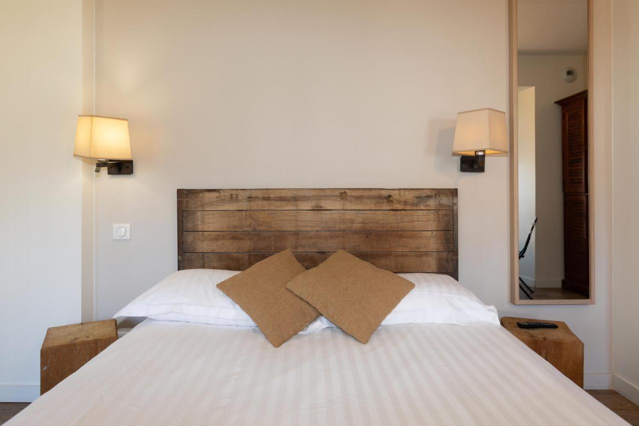 Double Room,1397525369:JPEG
