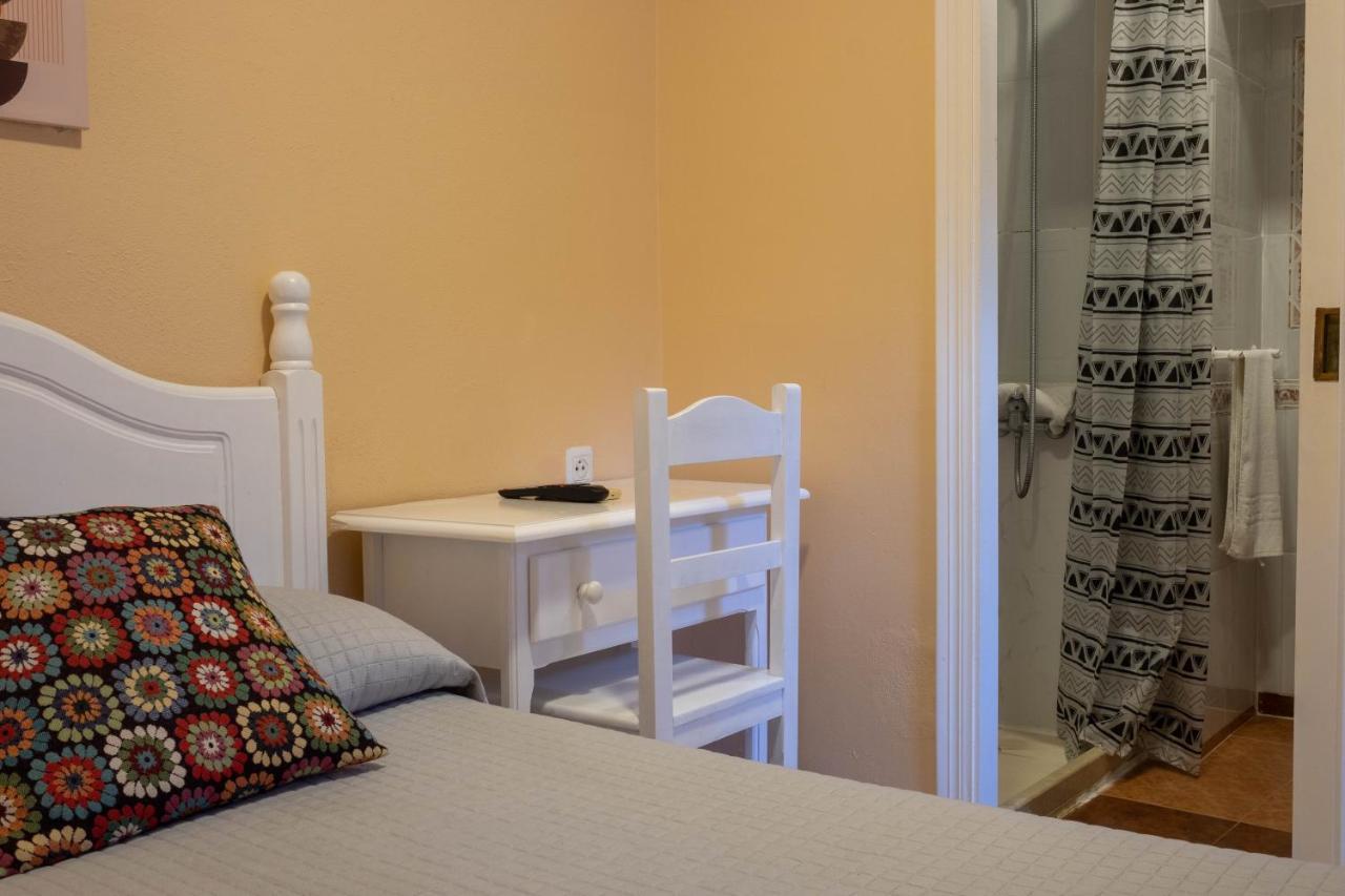Single Room,1345018292:JPEG