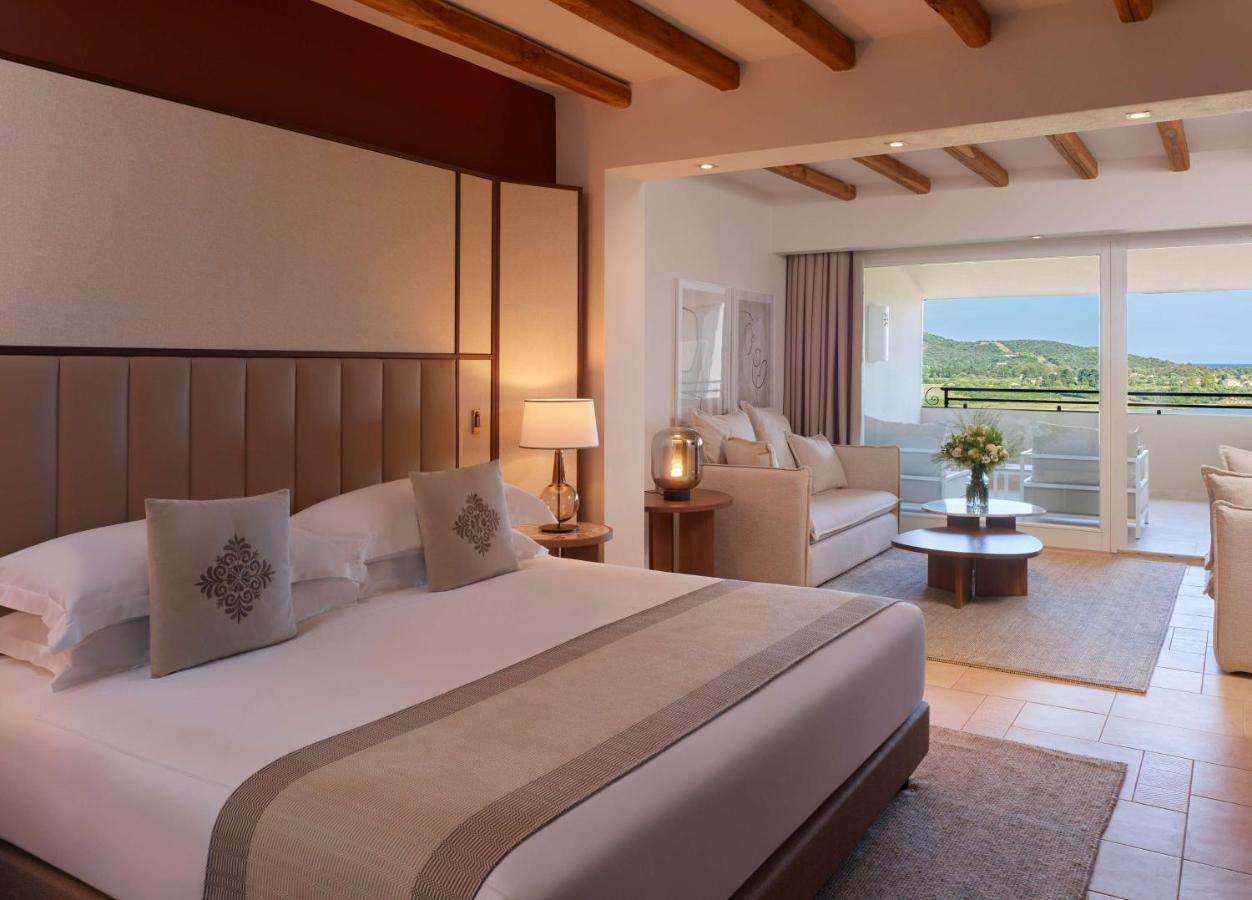 Junior King Suite Sea View