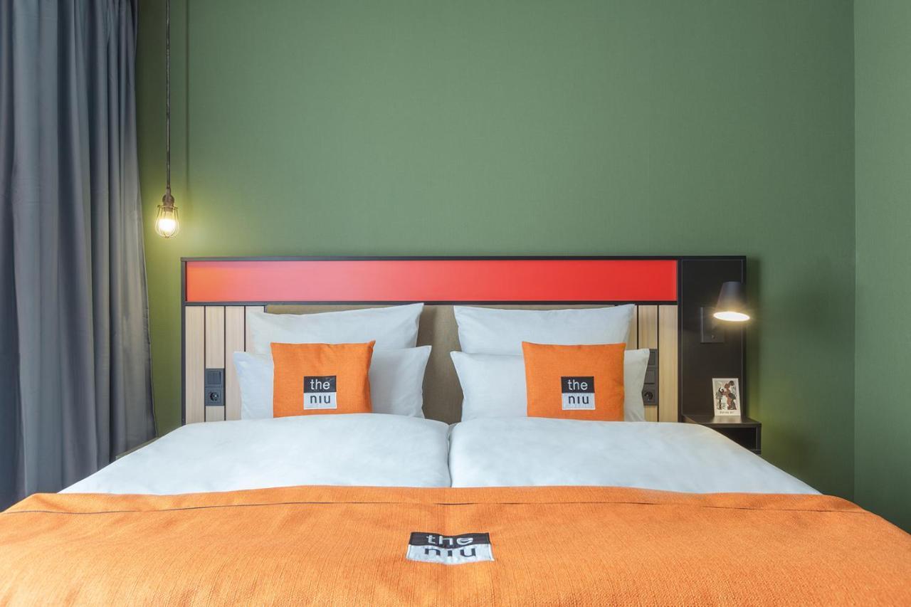 Premium Queen Room,1345407068:JPEG