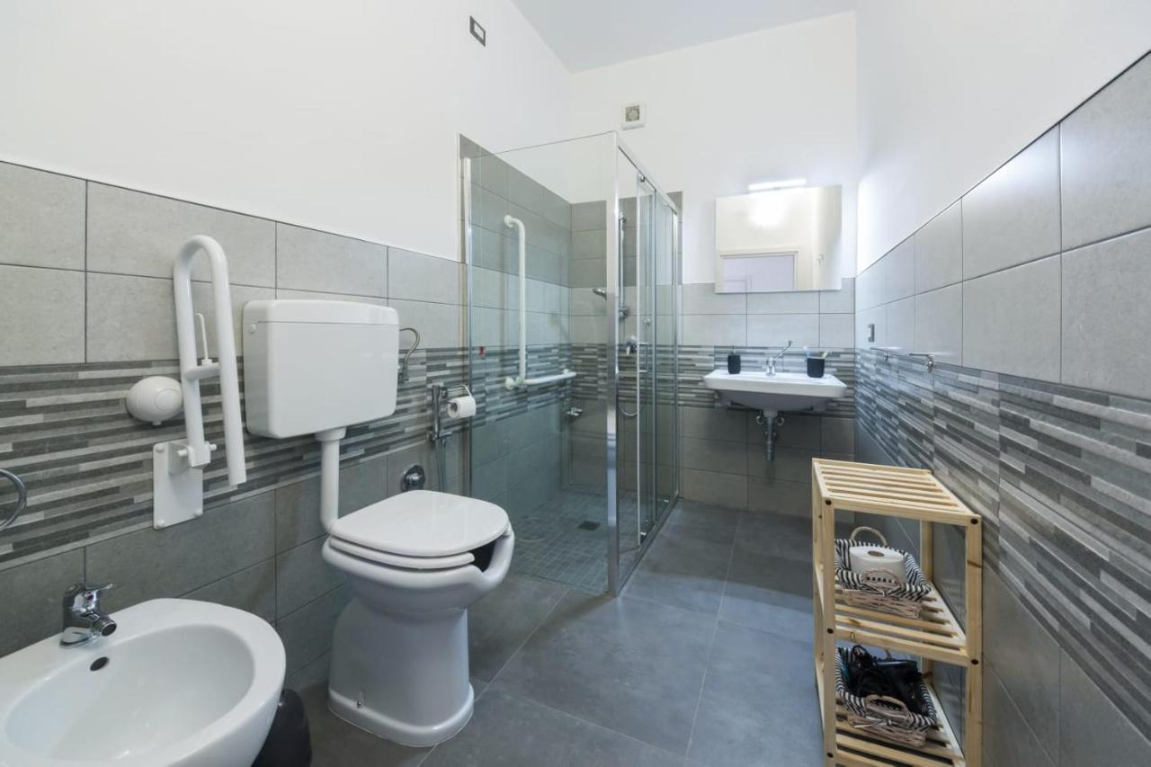 Double or Twin Room Private Bathroom,1345453640:JPEG