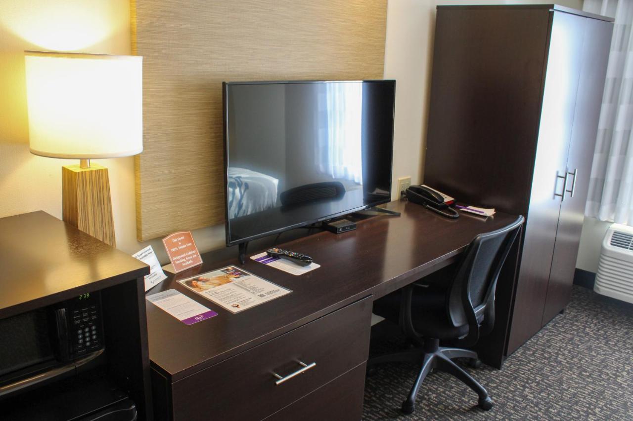 Double Room Two Double Beds Non-Smoking