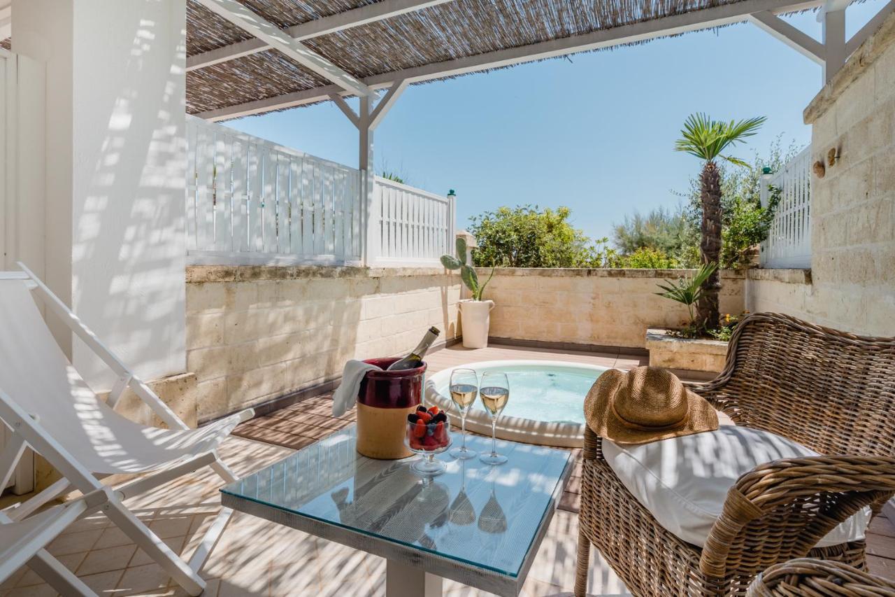 Superior Double Room Outdoor Jacuzzi,666006405:JPEG