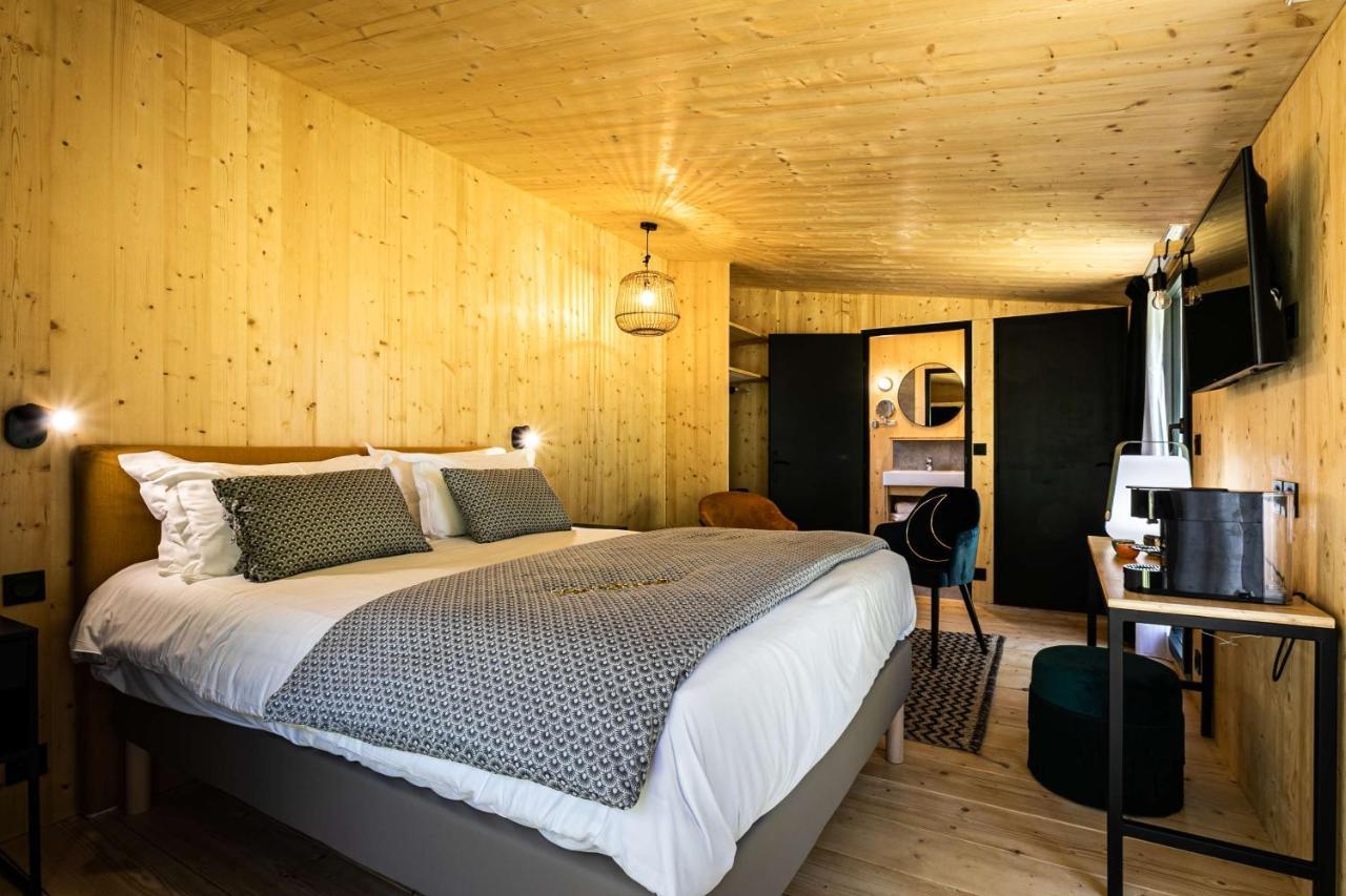 Cabin,1349916082:JPEG