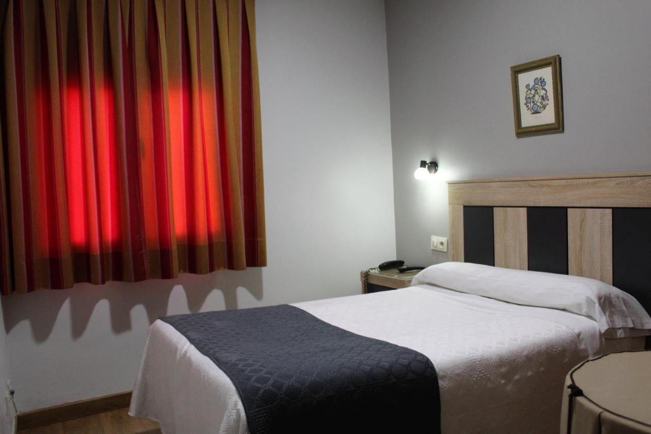Single Room Exterior,1345991555:JPEG