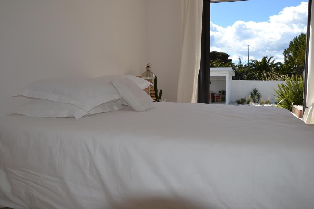 Double Room Pool View,142635336:JPEG
