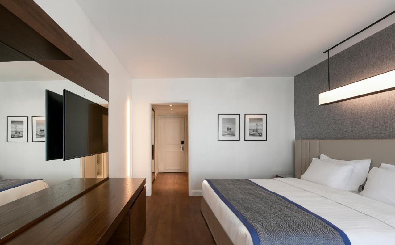 Executive Double Room City View