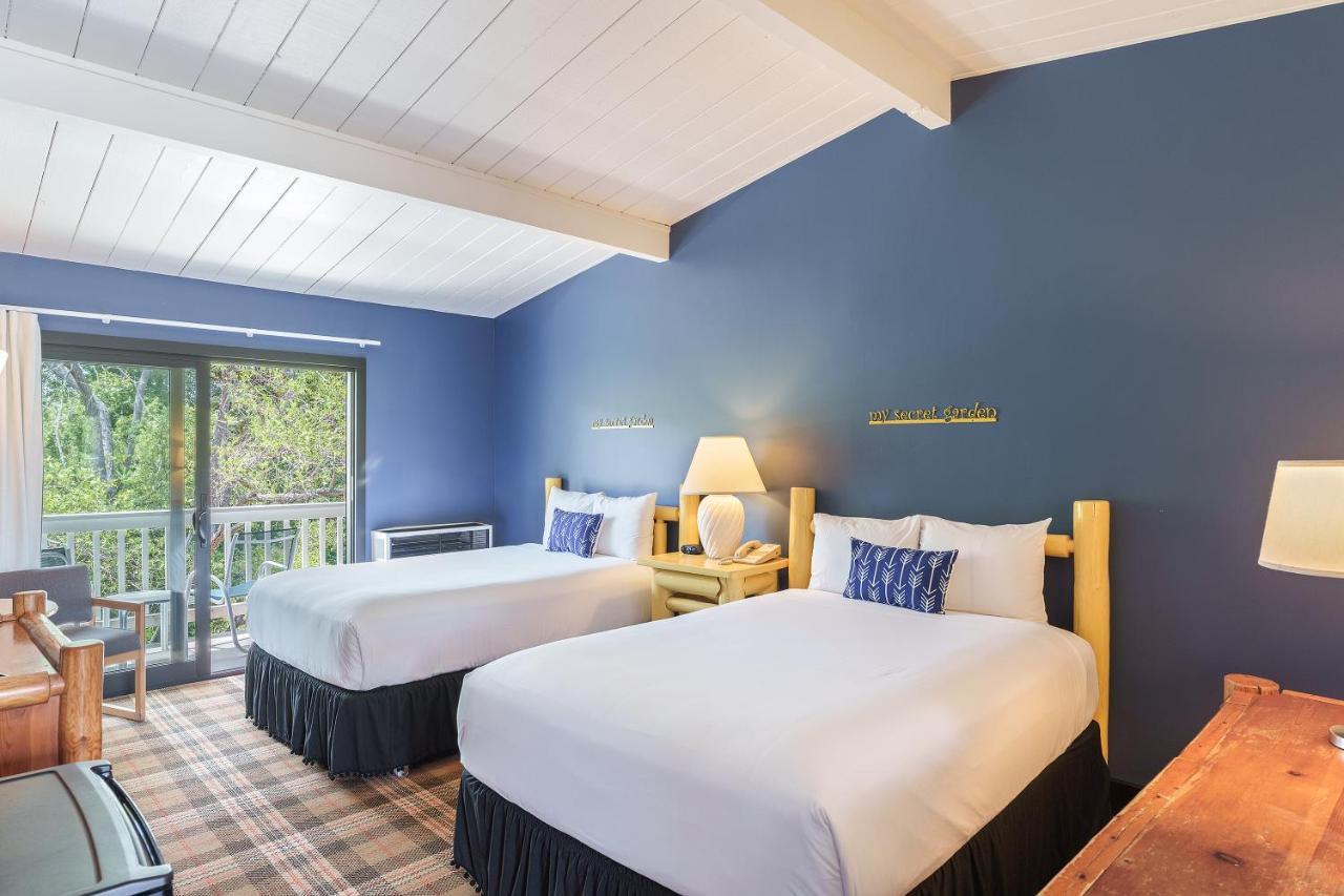 Standard Double Room Two Double Beds