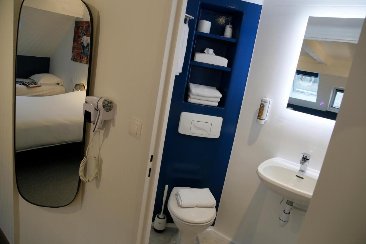 Economy Triple Room