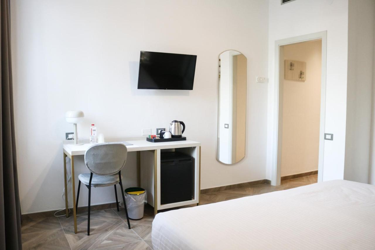 Standard Double Room,1346298065:JPEG