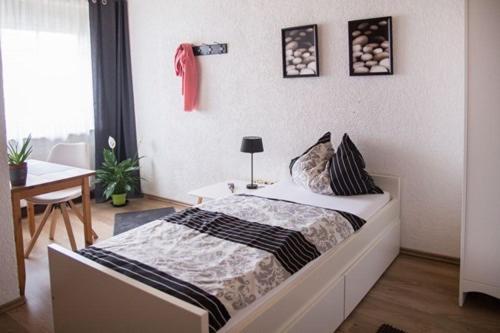 Single Room,1346974916:JPEG