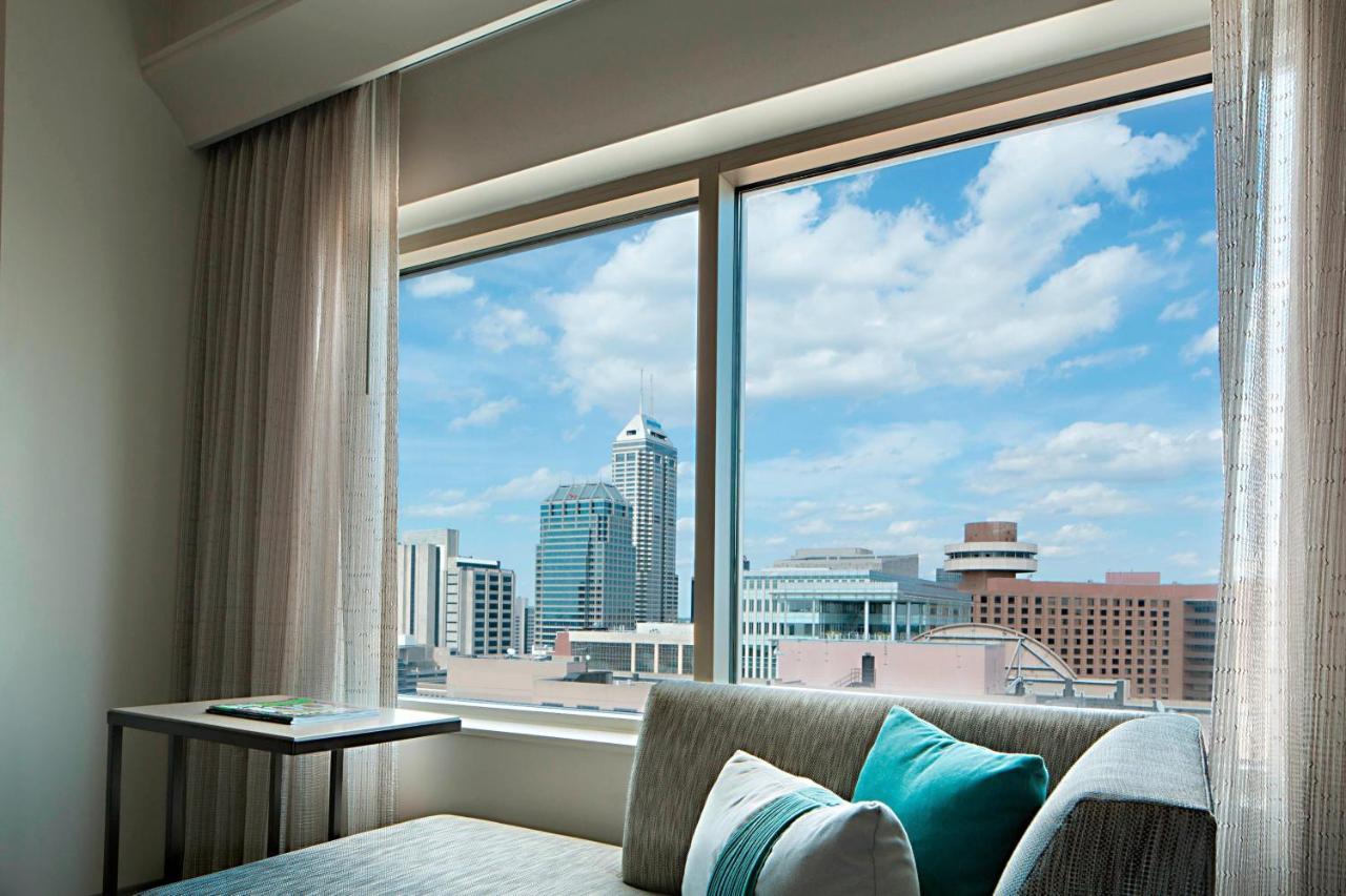 King Room Skyline View,1350782251:JPEG