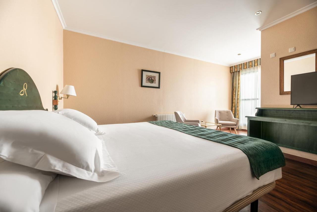 Junior Suite,1347459674:JPEG