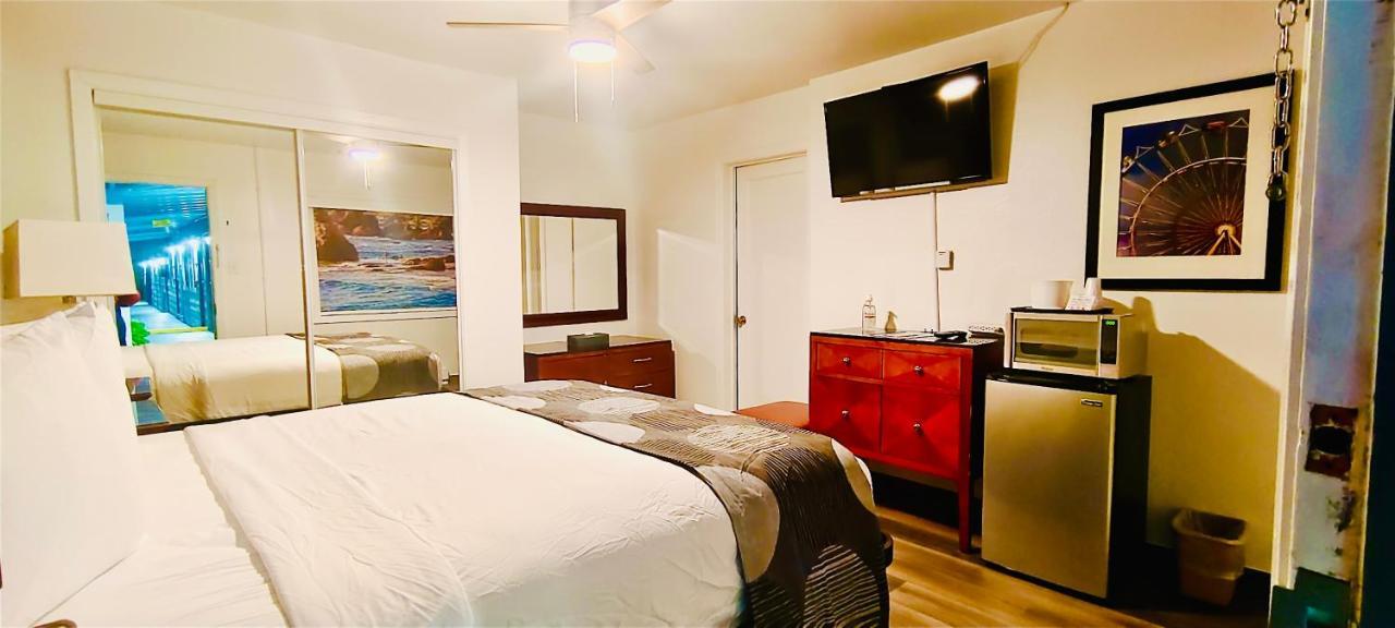 King Room - Non-Smoking