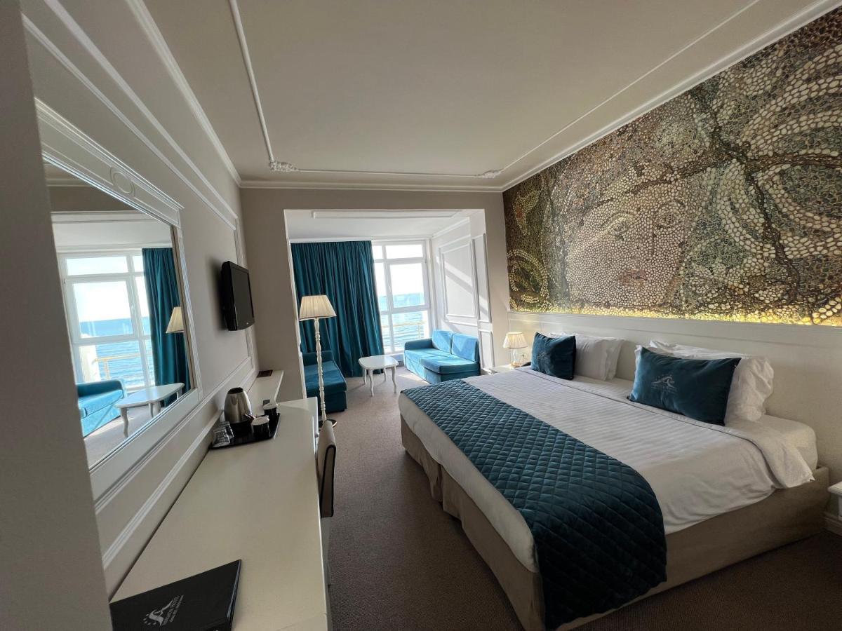Superior Double or Twin Room Sea View