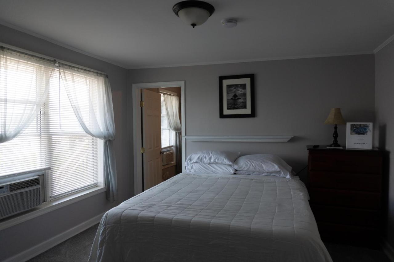 Queen Room Two Queen Beds