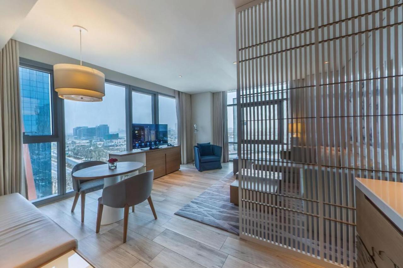Creek View One Bedroom Suite F&B
