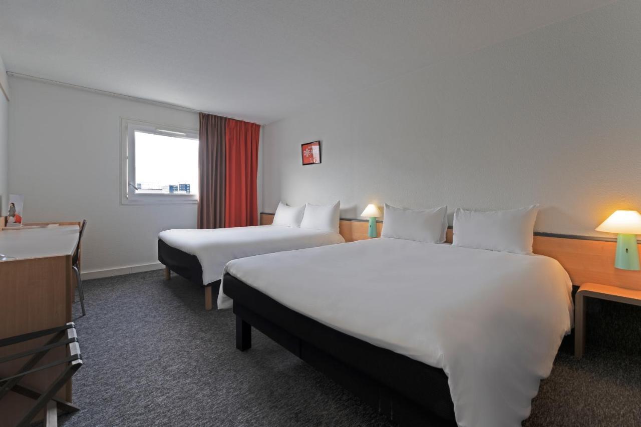 Standard Double Room Two Double Beds