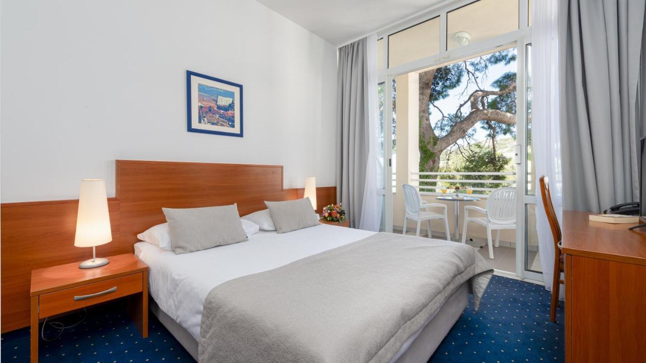 Standard Double or Twin Room Balcony
