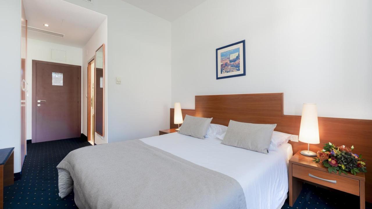Standard Double or Twin Room Balcony