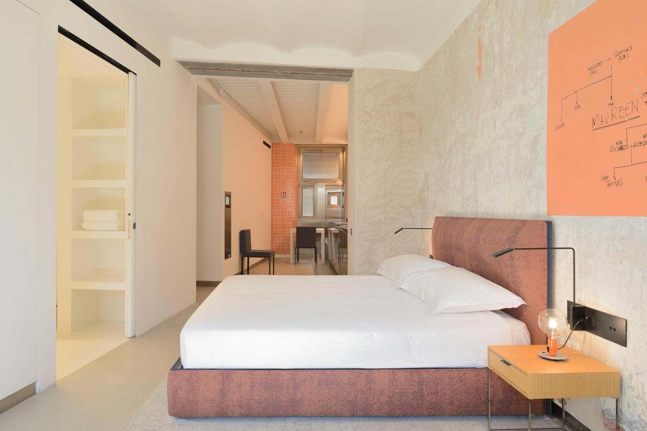 Deluxe Apartment,1529872114:JPEG