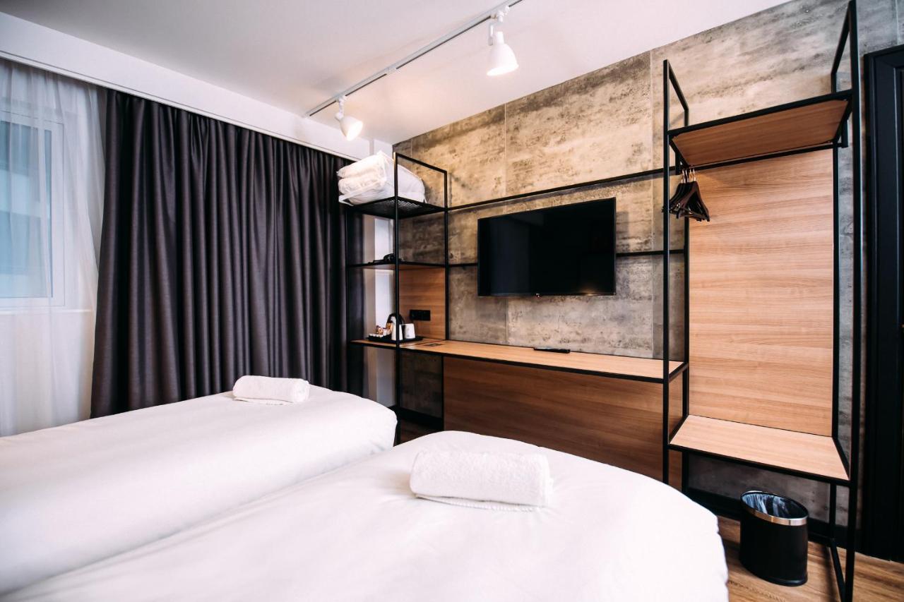 Standard Twin Room,1351124830:JPEG
