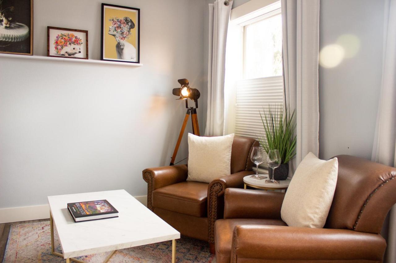 Deluxe King Studio