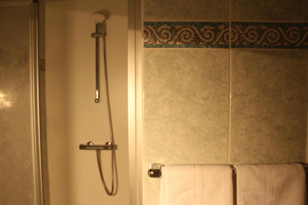 Budget Single Room